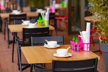 هتل Crowne Plaza Amsterdam   South, An Ihg
