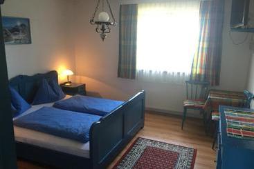 هتل Haus Kernstock