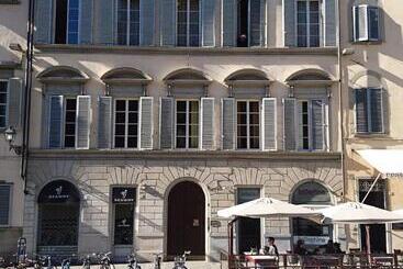 هتل Il Pitti  Soggiorno