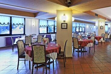 هتل Santa Caterina