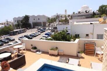 Hotel Villa Roussa