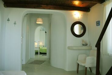 Nectarios Villa   Studios & Suites Adults Only