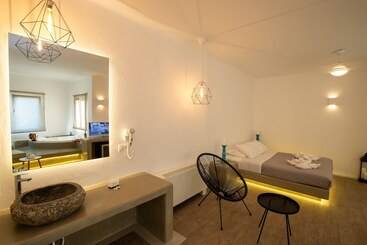 Nectarios Villa   Studios & Suites Adults Only