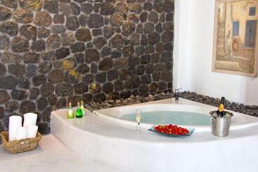 Nectarios Villa   Studios & Suites Adults Only