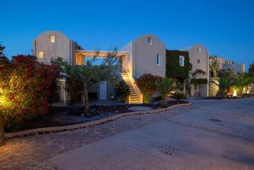 Nectarios Villa   Studios & Suites Adults Only