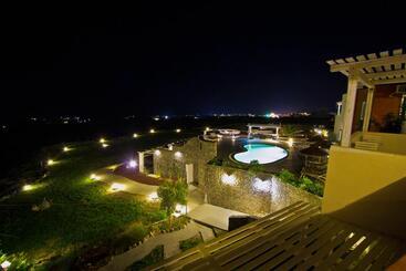 Nectarios Villa   Studios & Suites Adults Only