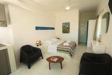 Nectarios Villa   Studios & Suites Adults Only