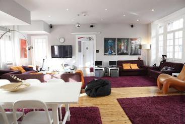 Rivoli Cinema Hostel