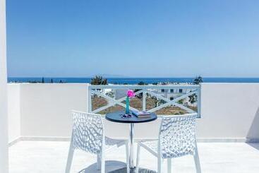 Selini ηotel