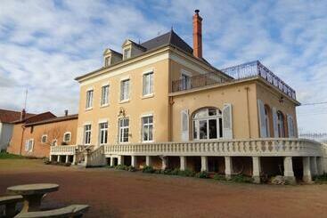 تختخواب و صبحانه Domaine Berenguer