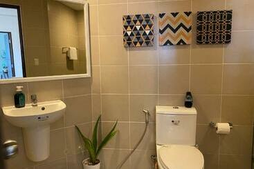 2 Br Corner Executive Suite At Lafayette Park Square Megaworld Blvd Unit 5h