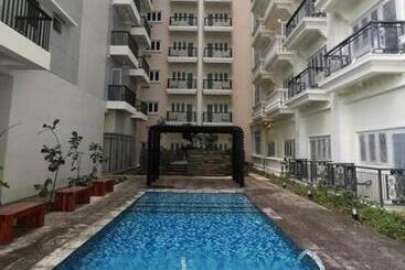 2 Br Corner Executive Suite At Lafayette Park Square Megaworld Blvd Unit 5h