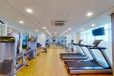 2 Br Corner Executive Suite At Lafayette Park Square Megaworld Blvd Unit 5h