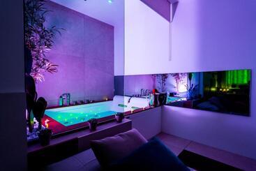 پانسیون Mc Suite Relax