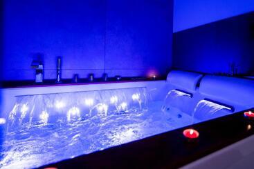 پانسیون Mc Suite Relax