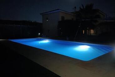 تختخواب و صبحانه Casa Rural Mas Solana