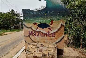 پانسیون Ivanna Hostel Mazunte