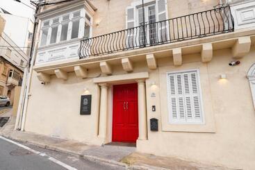 The Rose Hostel