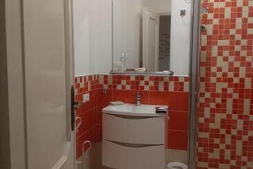 پانسیون L Approdo