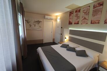 پانسیون Therra Lodge
