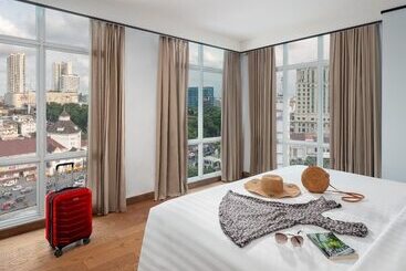 The Reiz Suites, Artotel Curated