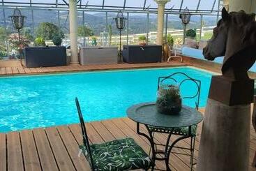 تختخواب و صبحانه Domaine Le Lanis Chambre D Hôtes Piscine Spa Sur Réservation