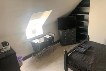 پانسیون Aspen Guest House