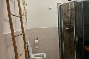 تختخواب و صبحانه Casale I Tigli