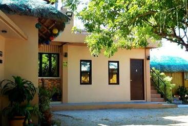 تختخواب و صبحانه Cristina Beachfront Cottages