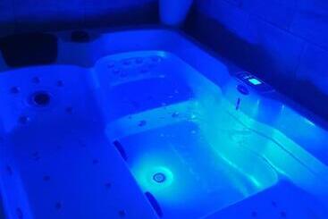 تختخواب و صبحانه Jacuhomespa13