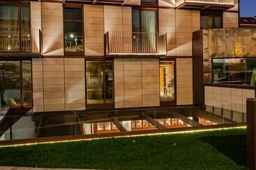 هتل Wine & Books Lisboa