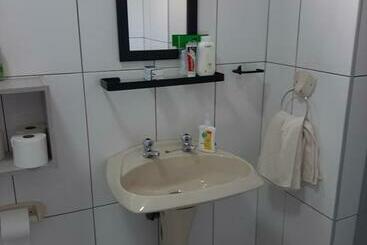 پانسیون Nikita S Self Catering Haven 2