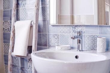 پانسیون Porto D Amare Rooms