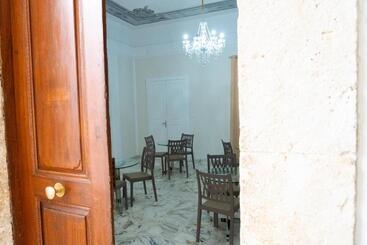 Sotto Il Castello B&b