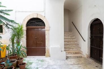 Sotto Il Castello B&b