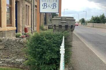 Westlea Bed And Breakfast