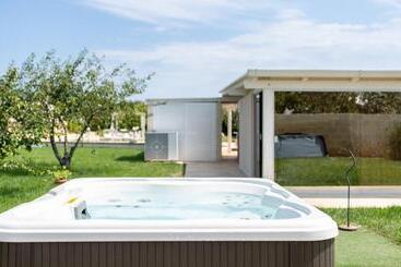 تختخواب و صبحانه Hasamami Eco Trullo, Ostuni Luxury Suite