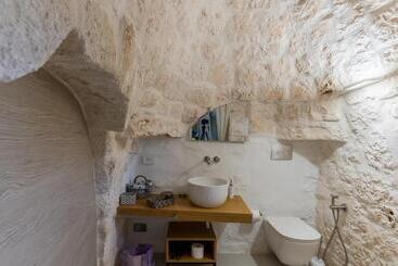 تختخواب و صبحانه Hasamami Eco Trullo, Ostuni Luxury Suite