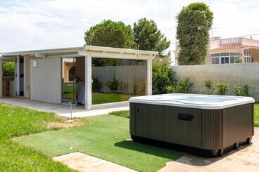 تختخواب و صبحانه Hasamami Eco Trullo, Ostuni Luxury Suite