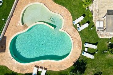 تختخواب و صبحانه Hasamami Eco Trullo, Ostuni Luxury Suite
