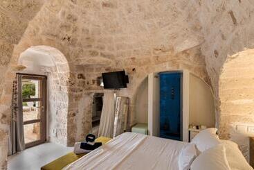 تختخواب و صبحانه Hasamami Eco Trullo, Ostuni Luxury Suite