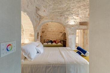 تختخواب و صبحانه Hasamami Eco Trullo, Ostuni Luxury Suite