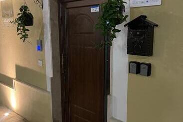 تختخواب و صبحانه Relais Medea