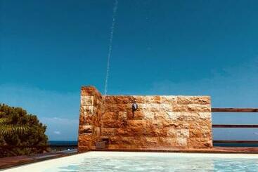 Pater Meus Suites