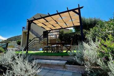 Pater Meus Suites