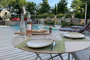 پانسیون Maison D Hôtes De Charme Le Clos De La Fontaine Piscine & Spa