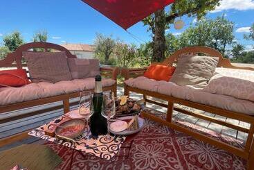 پانسیون Maison D Hôtes De Charme Le Clos De La Fontaine Piscine & Spa