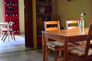 هاستل Hostal Baobab