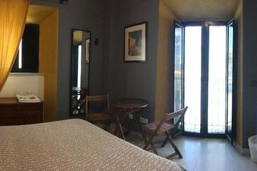 هاستل Hostal Baobab