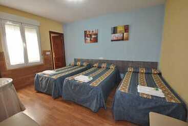 Hostal Escala Luna